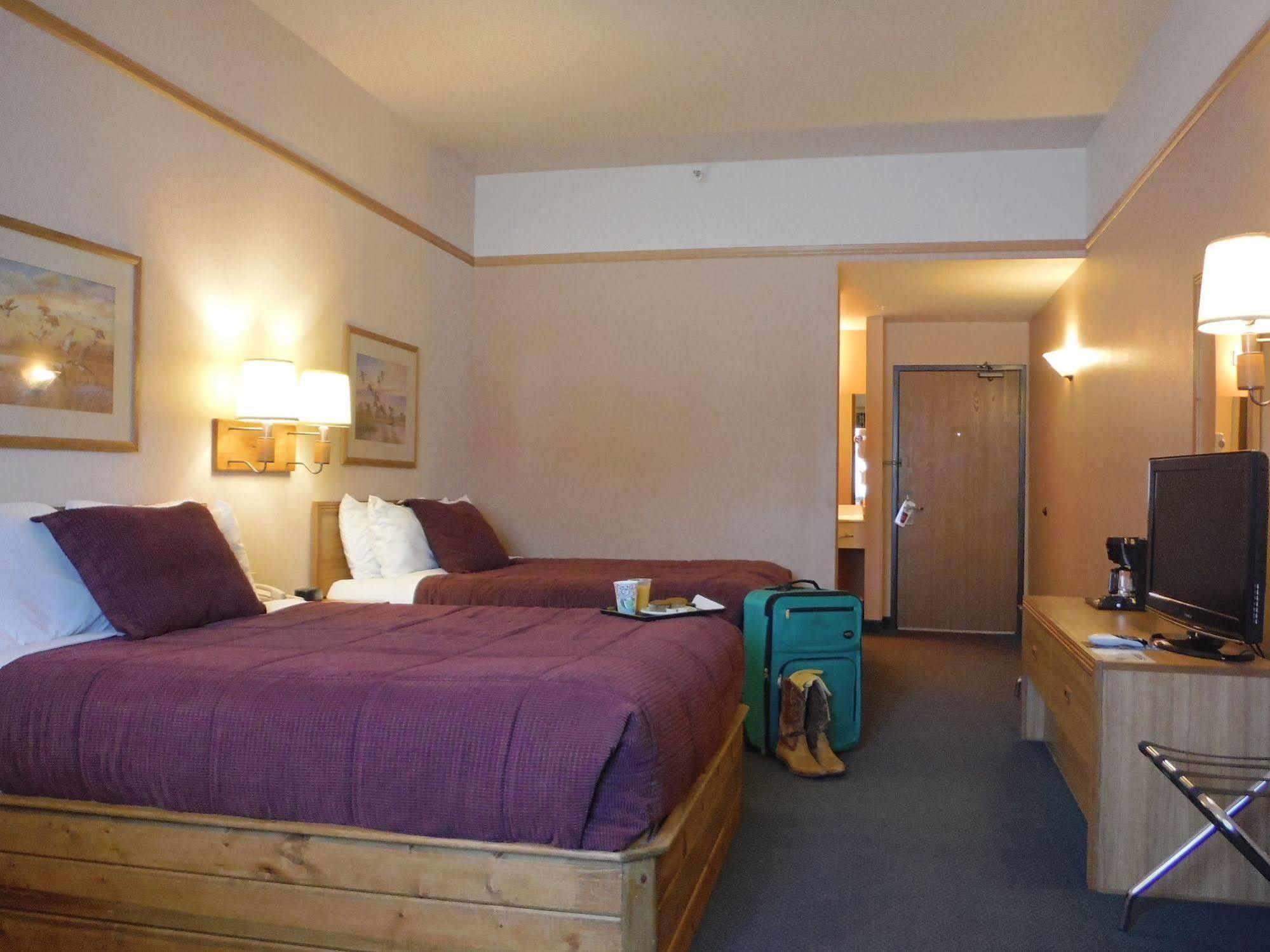 Choteau Stage Stop Inn Exterior photo